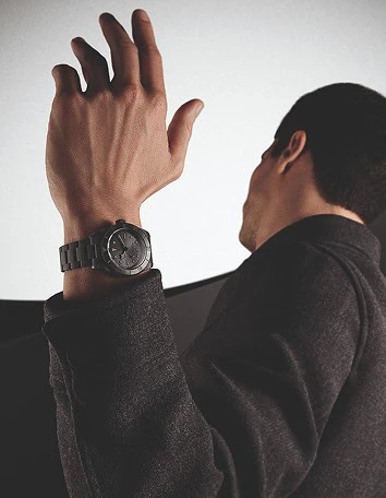 5. Men's watches 354 x 456 M79360N-0002-hover