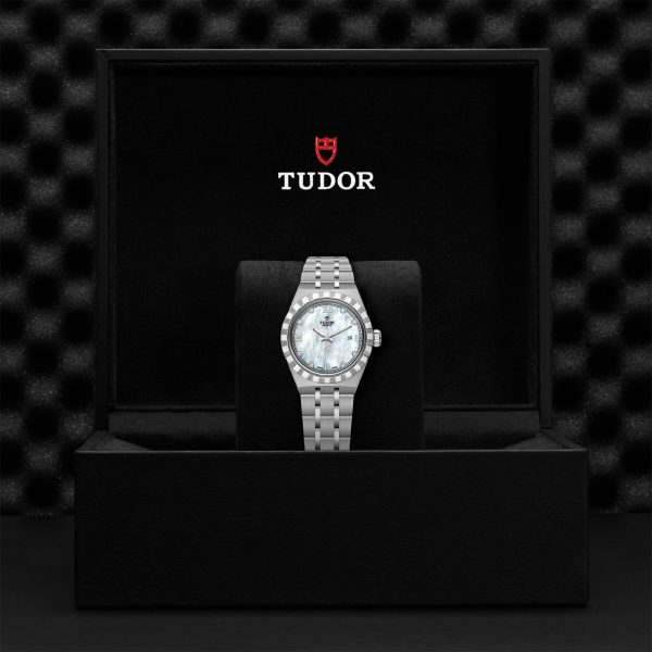 M28300 0005 tudor watch carousel 4 4 10 2023