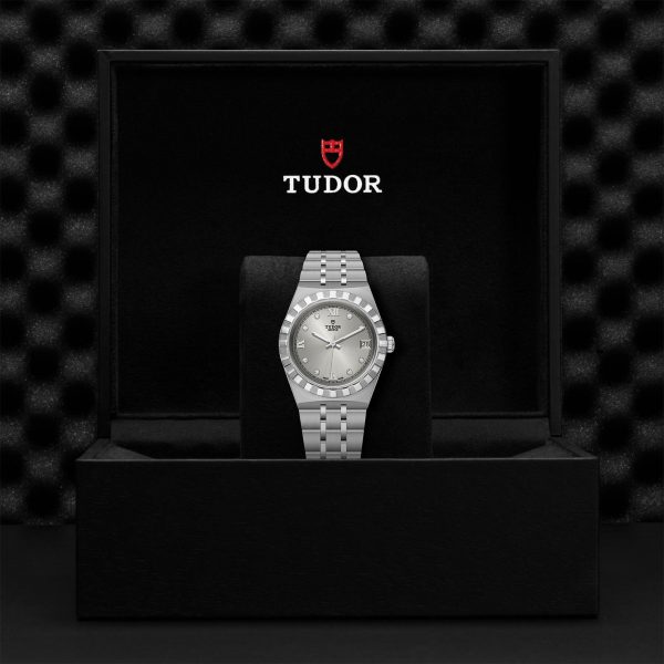 M28400 0002 tudor watch carousel 4 4 10 2023