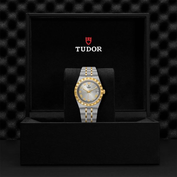 M28403 0001 tudor watch carousel 4 4 10 2023