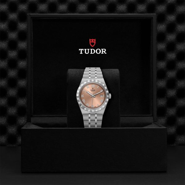 M28500 0007 tudor watch carousel 4 4 10 2023