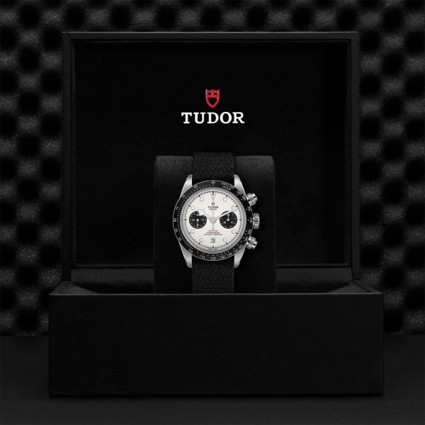 M79360N 0008 tudor watch carousel 4 4 10 2023