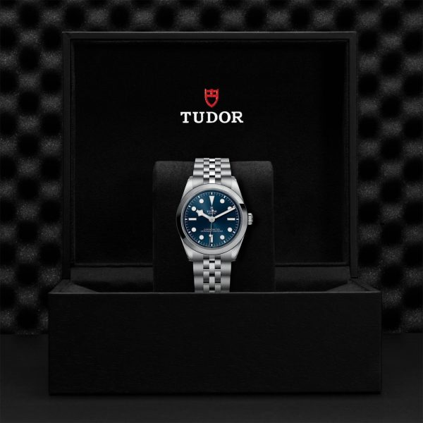 M79640 0002 tudor watch carousel 4 4 10 2023