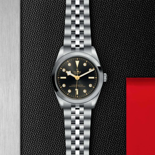 M79640 0004 tudor watch carousel 2 4 10 2023