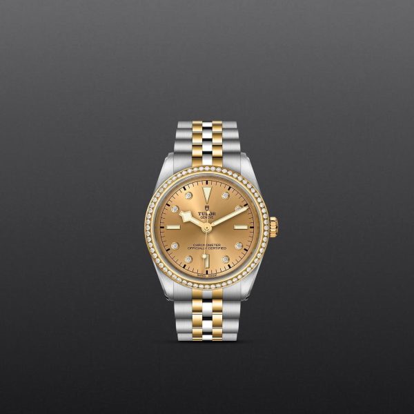 M79653 0007 tudor watch carousel 1 4 10 2023