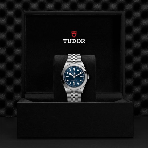 M79660 0002 tudor watch carousel 4 4 10 2023