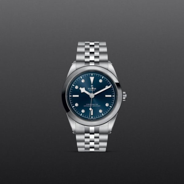 M79680 0005 tudor watch carousel 1 4 10 2023