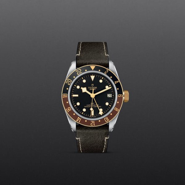 M79833MN 0003 tudor watch carousel 1 4 10 2023