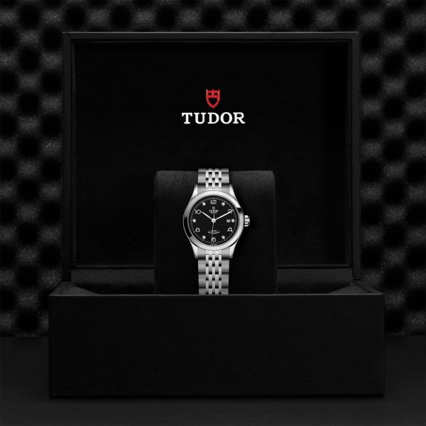 M91350 0004 tudor watch carousel 4 4 10 2023