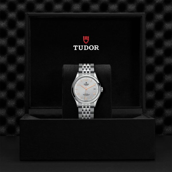 M91450 0001 tudor watch carousel 4 4 10 2023