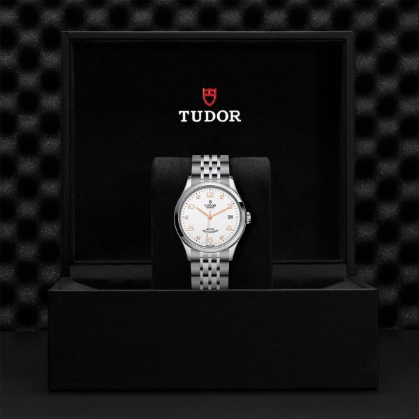 M91450 0013 tudor watch carousel 4 4 10 2023