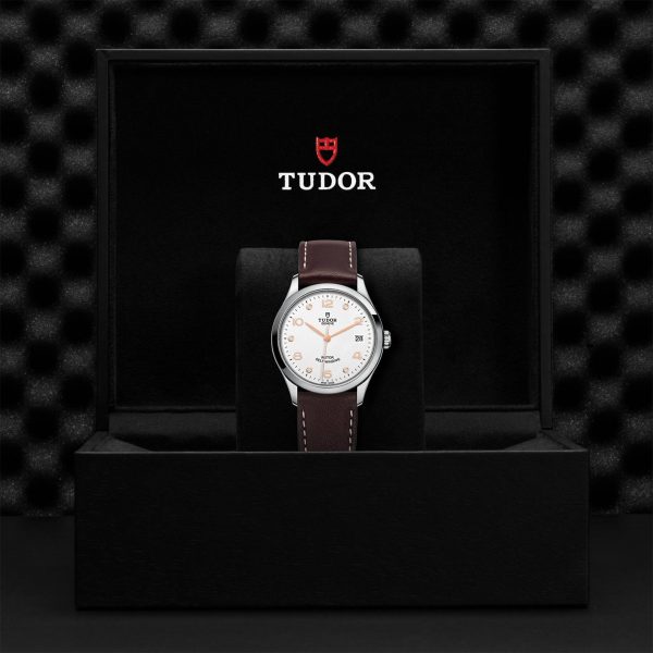 M91450 0014 tudor watch carousel 4 4 10 2023