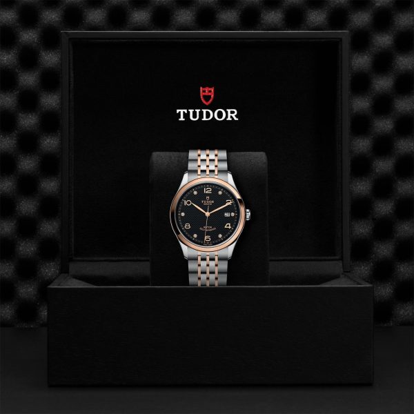 M91551 0004 tudor watch carousel 4 4 10 2023