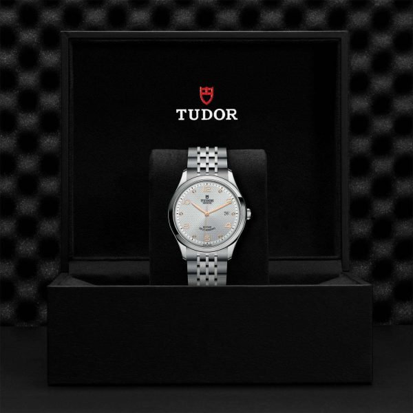 M91650 0003 tudor watch carousel 4 4 10 2023