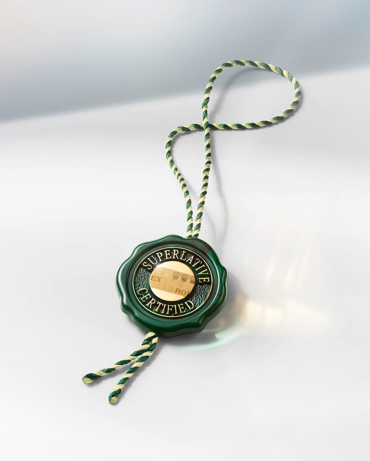 rolex-new-watches-2025-superlative-chronometer-certification_sceau_lumiere_lancia-landscape Superlative Chronometer Certification - Hung Cheong Jewellery & Watch